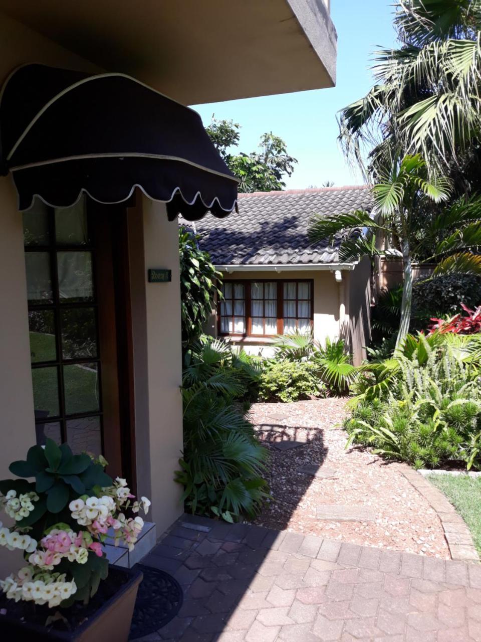 Joan'S Bed And Breakfast 다반 외부 사진